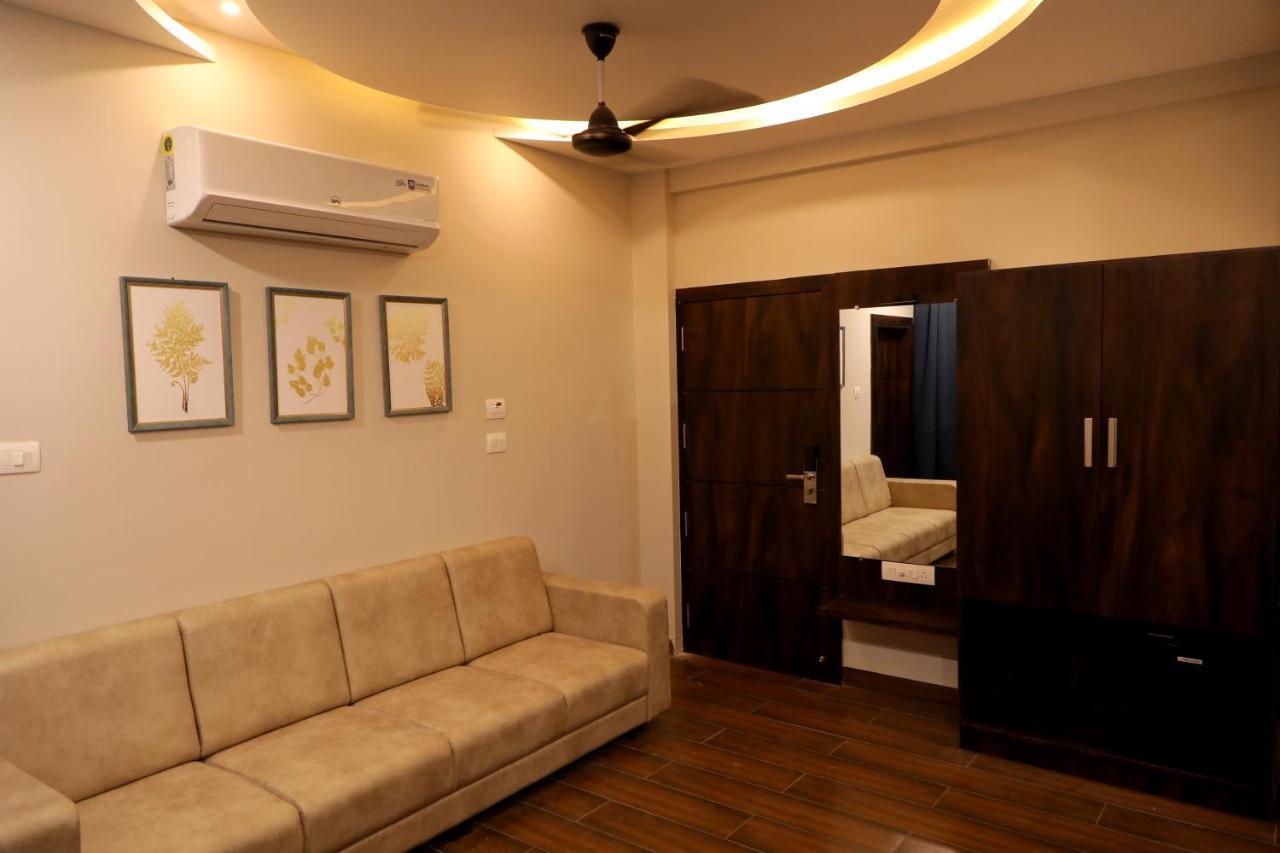 Hotel Nest Bhuj Dış mekan fotoğraf